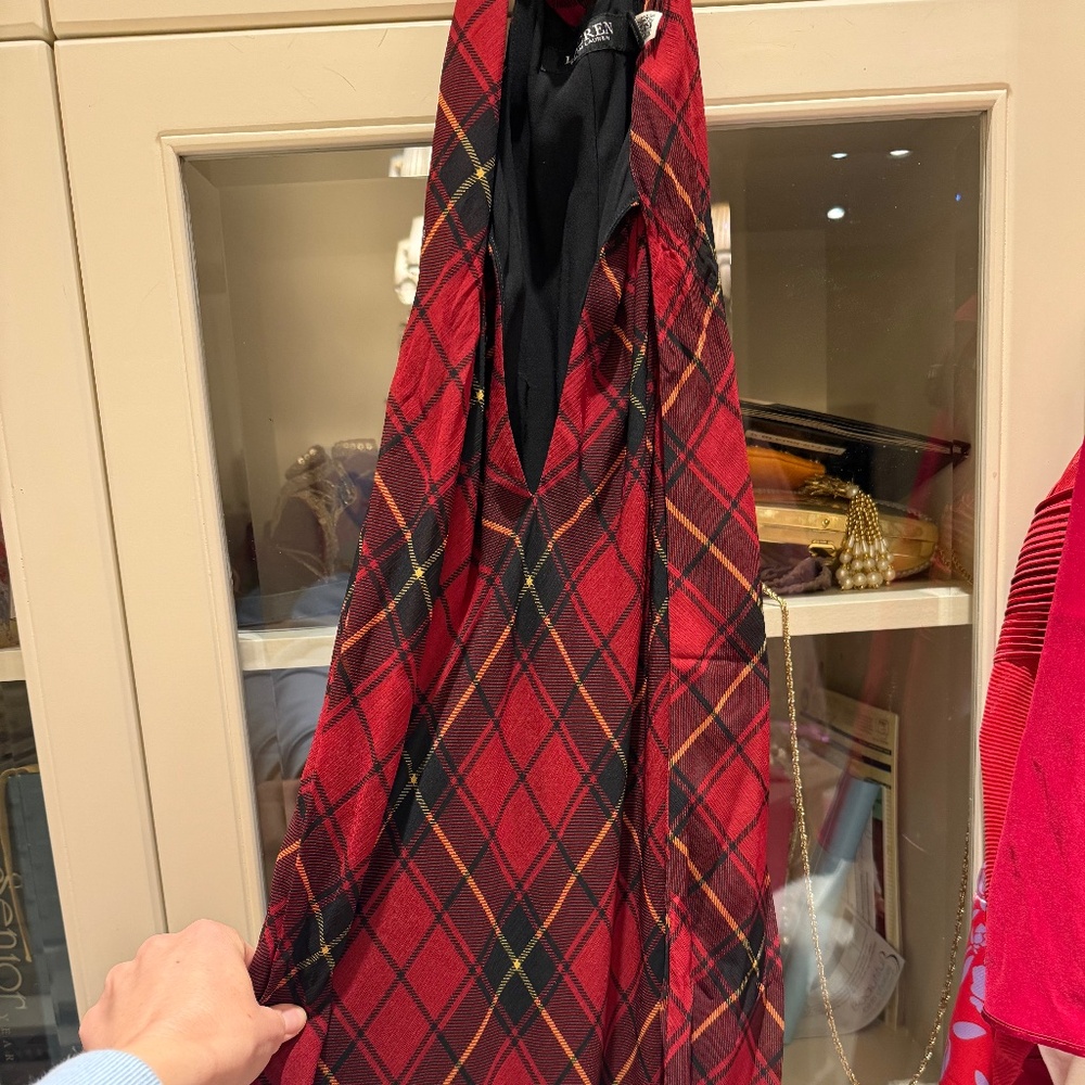 Stunning Ralph Lauren Dress from Dillards, Brand New! Size 8!